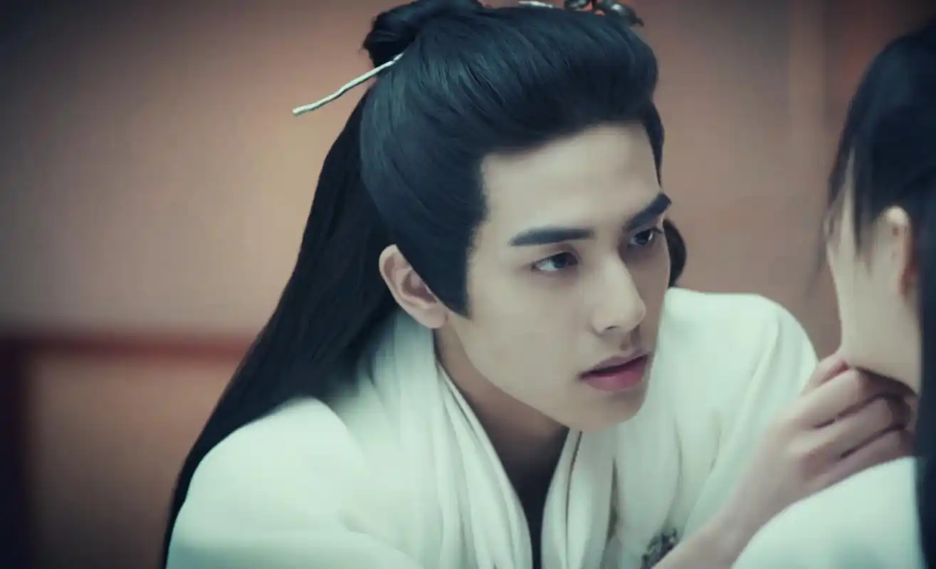 宋威龙《凤求凰》容止美图截修,扮相气质都很不错