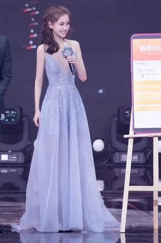 baby杨颖同款高端名媛气质重工亮片晚礼服v领吊带仙女大摆连衣裙