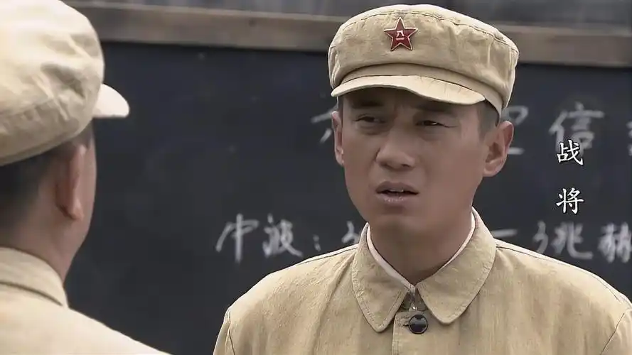 战将韩先楚寻得电台专家教导海上通讯为解放海南岛立下功劳