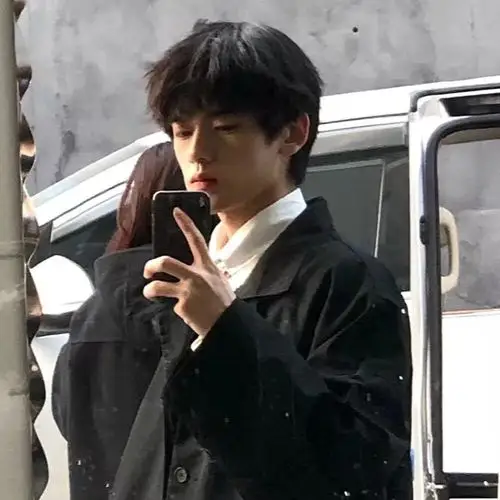 今日份喜欢79 优质男头79男生头像