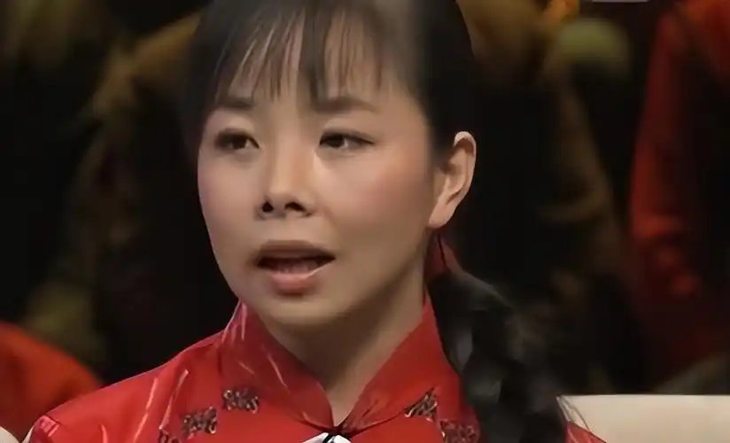 王二妮:23岁成名,放弃百万年薪下嫁农村,婆婆的态度让她不后悔