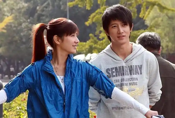 从韩流偶像到乐华小老板,韩庚娱乐圈上位之路_因为_公司_绯闻