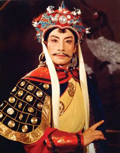 73abq1">沈于兰,中国浙江平湖人,职业演员,一级演员,毕业于上海越剧院