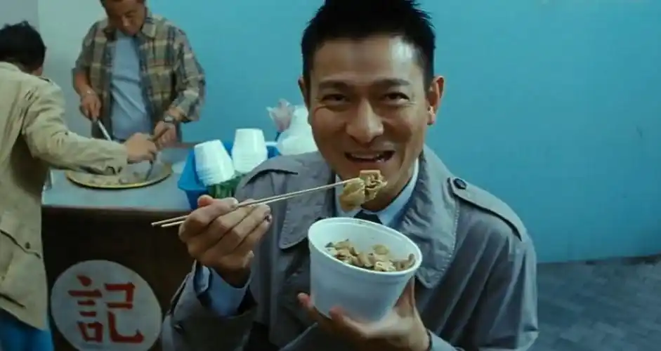 刘德华邀请鲁豫吃饭,却被其桌上食物抢镜,网友:这也拿得出手?