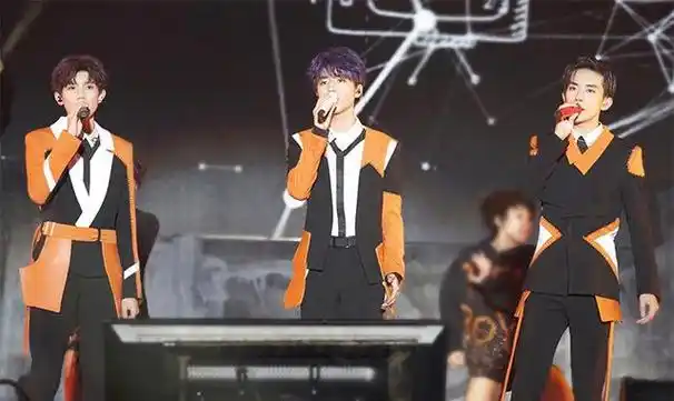 上周tfboys举办了出道六周年演唱会,整个场面还是十分宏大的,而且三小