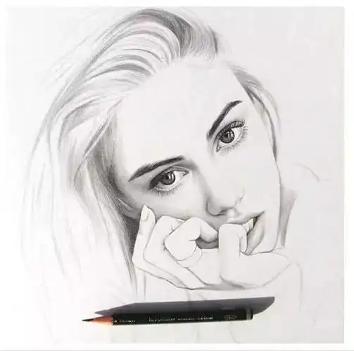 我的假铅笔可能换个主人就能画出非常细腻的素描
