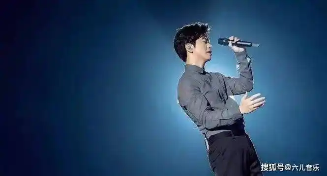 著名歌手李健音乐节上分享了年轻人的心声_生活_祝福_毕业