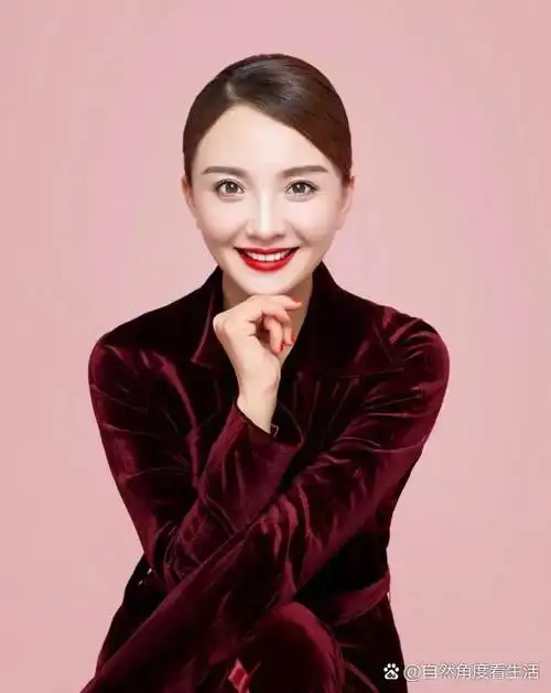 孙茜:演技派却未爆红,孙红雷力挺堂妹,娱乐圈中的独特存在 孙茜,一个