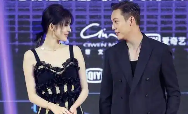 陈伟霆"表白"古力娜扎,娜扎害羞接受_网友_那是_恋情