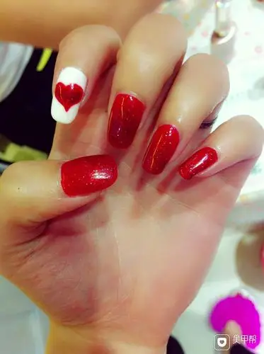 创意白红呵呵美甲图片