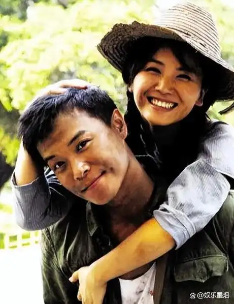 她是最干净的女演员,15年来一直没有红,可她的丈夫却是大红大紫
