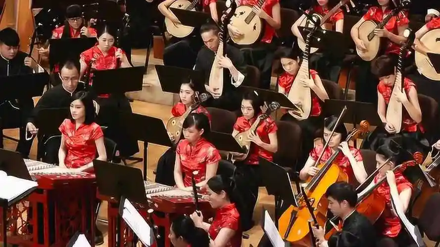 民族管弦乐合奏《罗马尼亚狂想曲》气势磅礴