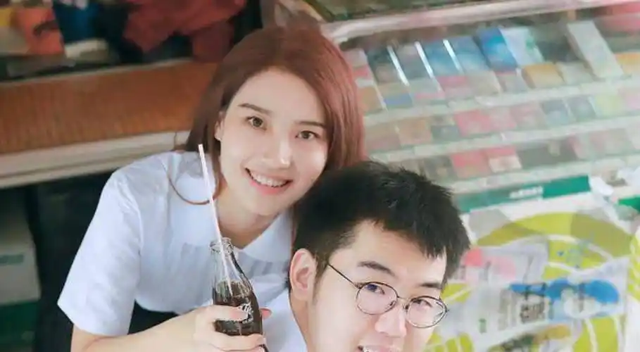 我叫王菲菲,今年62岁,我这个人啊这一辈子感情就不顺利,就比如我和我