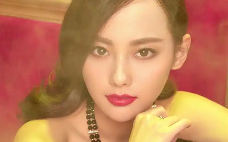 美女张嘉倪时尚魅力写真,高清图片,电脑桌面-壁纸族