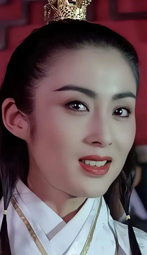 倚天屠龙记之魔教教主》的女演惊艳了青年时期的我,第一次看到赵敏时