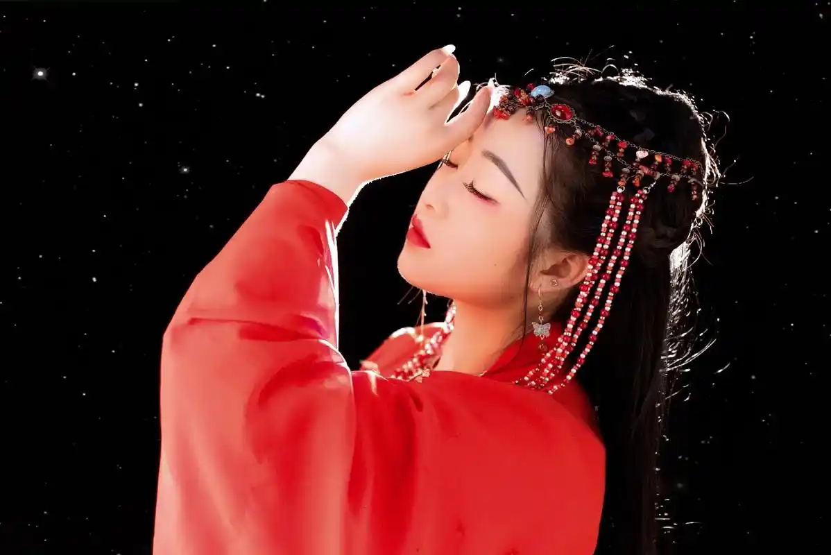 古装写真艺术照 #东宫小枫  - 抖音