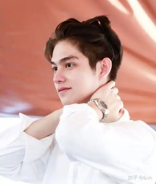 中美泰混血小哥哥bright78