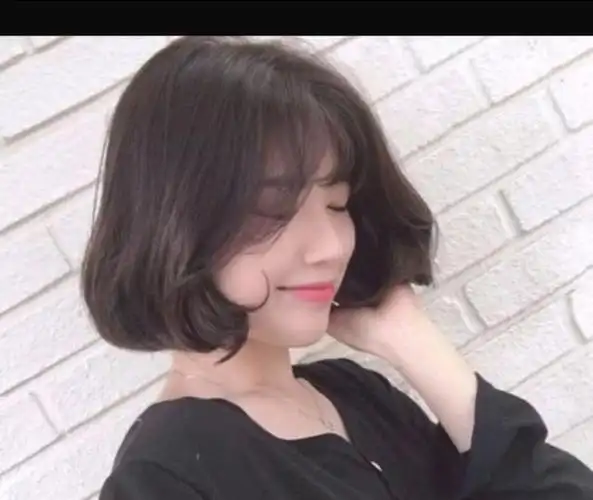 短发刘海怎么剪好看(刘海短发图片女2021最新款)-昊阳知识网