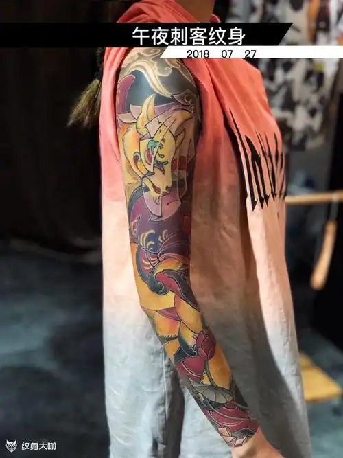 九尾狐花臂_彩色传统纹身图案大全 - 纹身大咖