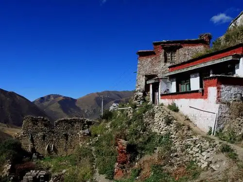 曲贡文化遗址,曲贡文化遗址在哪里,曲贡文化遗址在哪个省