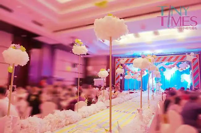 天空之城 浪漫云朵主题婚礼详情 -关注婚