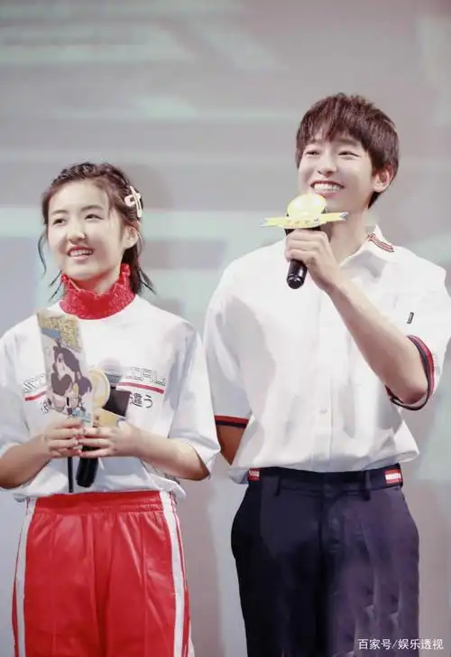 彭昱畅为张子枫庆生不忘为自己要生日礼物,妹妹回复尽显调皮撒娇