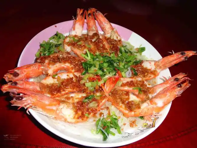 [我爱我家]----蒜蓉粉丝蒸大虾