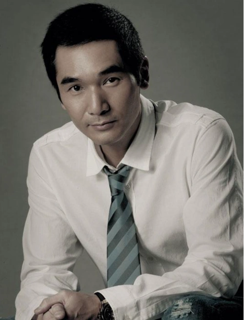 费云帆(《一帘幽梦》中男主角)_尚可名片