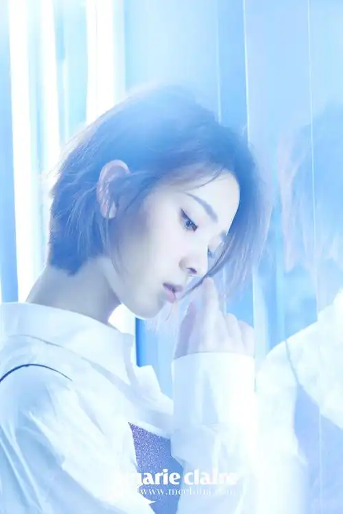 陈瑶短发娇俏陈瑶演绎时尚大片