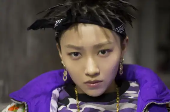 曾力压王俊凯,易烊千玺,蔡徐坤夺冠的她!如今怎么样了?