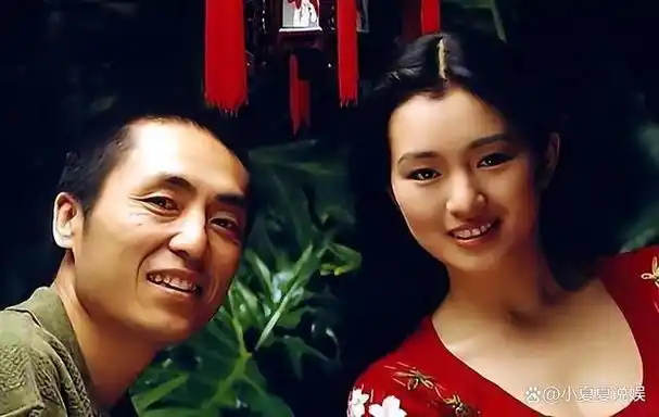 回顾艺术节上巩俐这一笑我才发现她走上了女演员的另一条大道