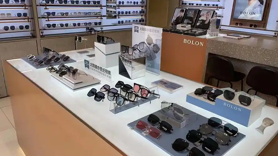 bolon暴龙眼镜春熙路店