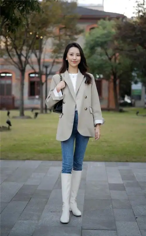 靴子才是秋冬的扛把子,今年流行穿这3双,很显腿长,小个子必备