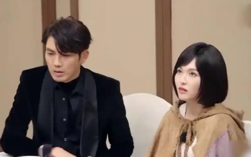 唐嫣钟汉良同框!梦回《何以笙箫默》,48岁哇哥状态让人惊叹不已