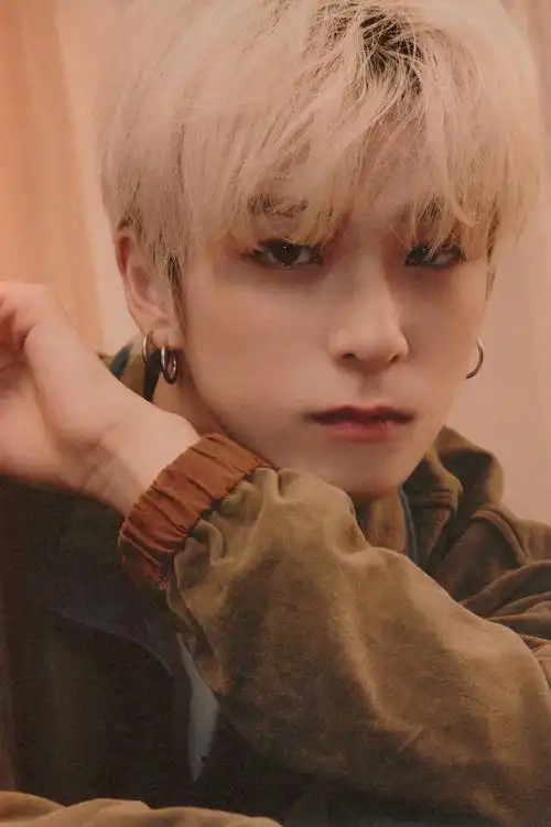 求安利韩国神颜男爱豆