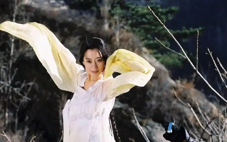 《神话》歌曲想起,眼前总会浮现金喜善的脸.