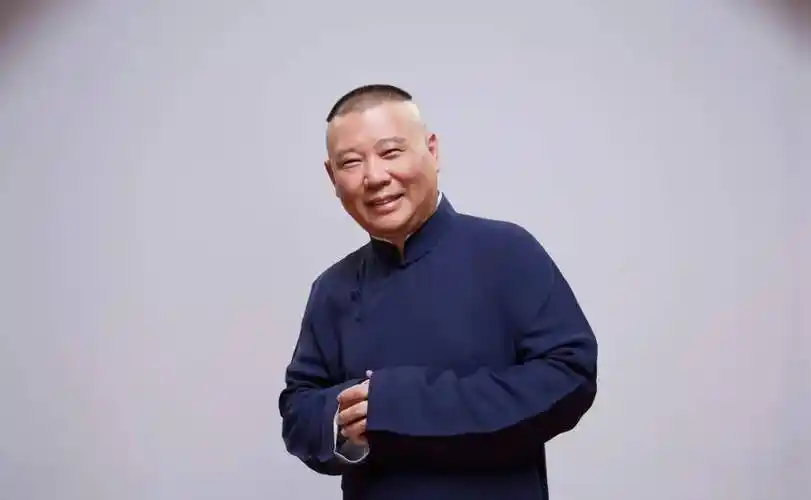 从穷小子到身价上亿,"相声大师"郭德纲,成功路上不断沉淀自我