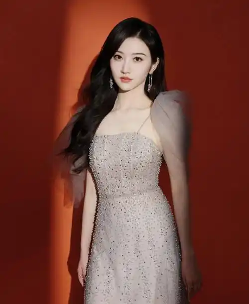 80后花旦女星景甜写真集风姿绰约优雅高贵