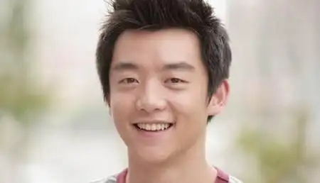 郑恺个人资料,郑恺图片,《离婚前规则》黎昕扮演者郑恺