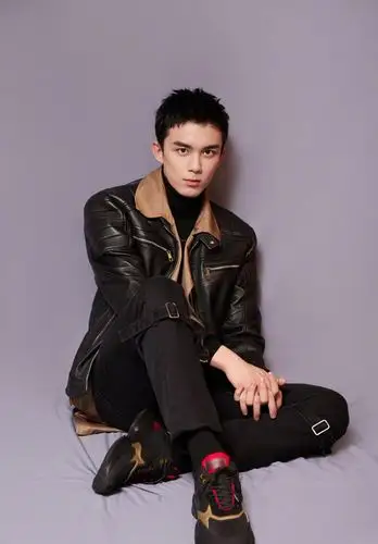 吴磊叠穿造型帅气写真图片46