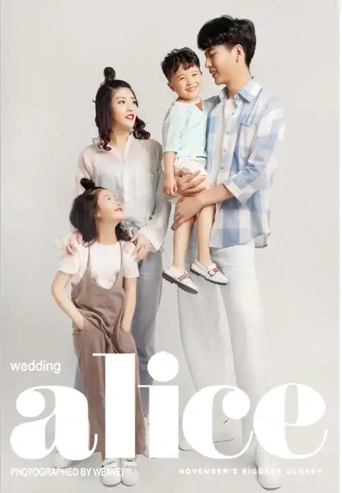 写真拍照艺术全家福四口新款一家服装摄影儿童其它