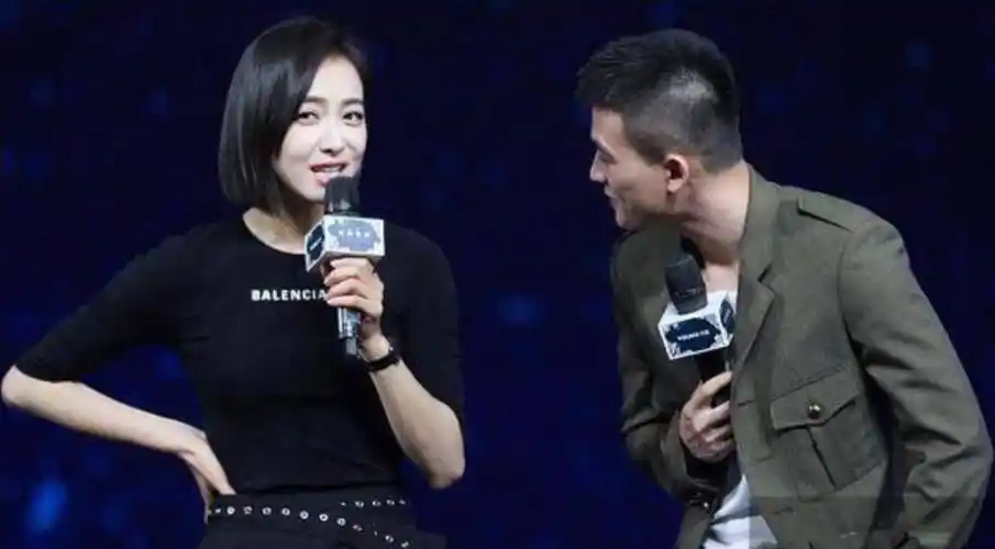 从拍摄的花絮以及欧豪和宋茜的互动来看,两人的关系还是比较熟悉的.