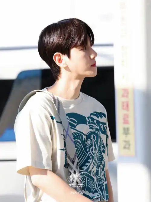 仁川出发7615  "我没话说了,帅死了91"  #边伯贤##baekhyun##边