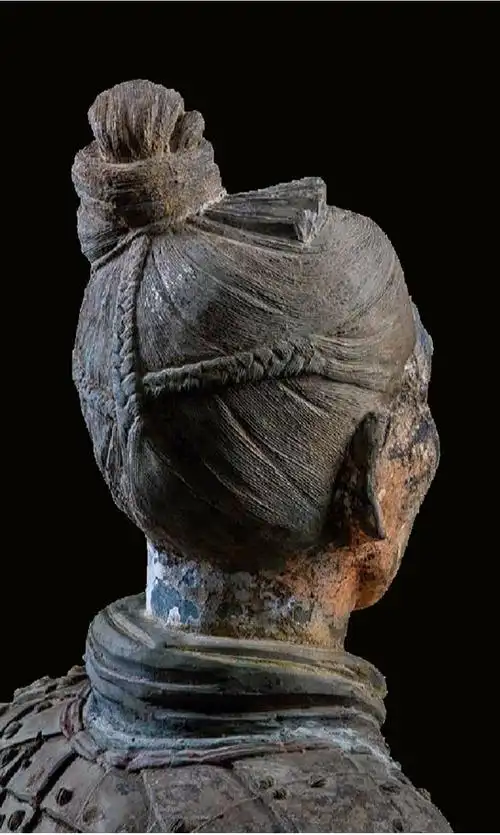 秦朝统一六国的秘密,居然藏在这个两千年前的歪"丸子头"里|发型|秦军