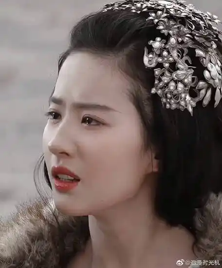 刘亦菲 仙女落泪合集,每一幕都美得可以封神吧