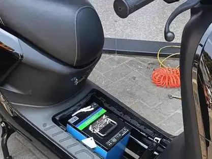 九号升级锂电池.雅迪开学季.