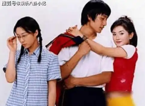 他是章子怡同班同学,23岁成影帝,28岁与谢娜分手后娶法国女