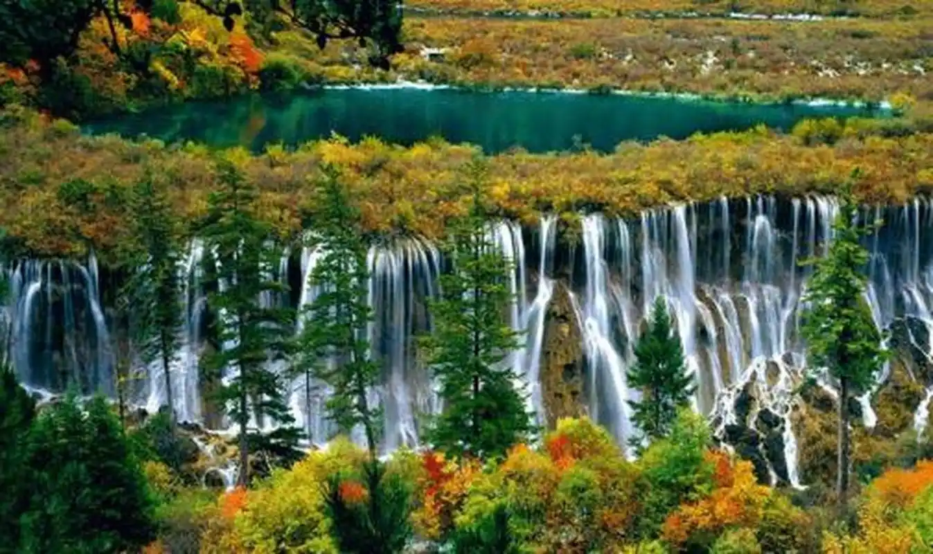 中国最美的水景,斑斓的童话世界.