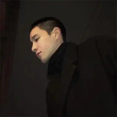 阳光简单干净男头像真人高清图片半身男生头像微信背影成熟