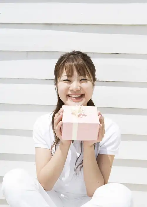 女孩灿烂的笑容图片 女孩,微笑,人物表情,笑容,休息,女生